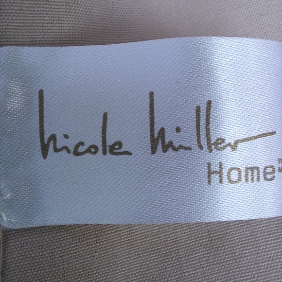 NICOLE MILLER HOME PUMKIN SEQUENCE TABLE RUNNER NWT 14" X 72" - Picture 6 of 16